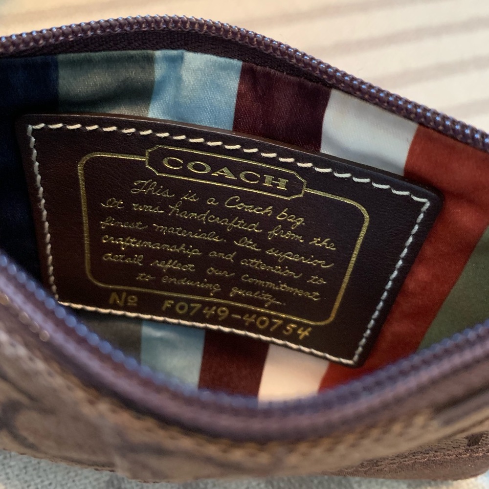 Coach Wristlet! - Picture 4 of 5